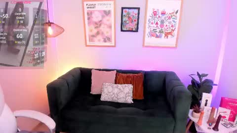 Snapshot of melissa_koster chatting on 06/23/26, 06:22 Melissa 3 online show from 06/23/26, 06:22