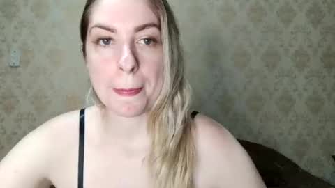 Melissa online show from 04/01/26, 03:18