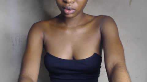 Snapshot of melissa_xx11 chatting on 06/13/26, 10:57 melissa_xx11 online show from 06/13/26, 10:57