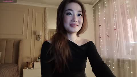 Lisaa online show from 04/17/26, 05:32