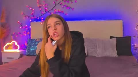 MelissaCrayzy online show from 10/11/25, 04:55