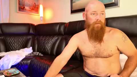 Snapshot of melissacumms chatting on 11/27/25, 07:10 Mistress Missy online show from 11/27/25, 07:10