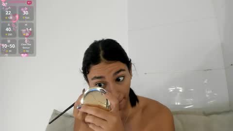 Snapshot of melissacute50 chatting on 05/20/26, 02:23 Meli online show from 05/20/26, 02:23