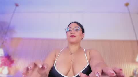 Snapshot of melissakarterrs chatting on 07/06/26, 12:02 M E L I S S A online show from 07/06/26, 12:02