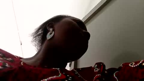 melissaknowles46 online show from 11/30/25, 02:21