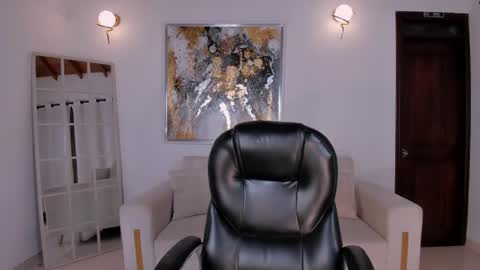 Call me Meli online show from 04/19/26, 10:14