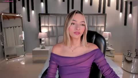 Snapshot of melissamoore_ chatting on 06/20/26, 09:56 Call me Meli online show from 06/20/26, 09:56