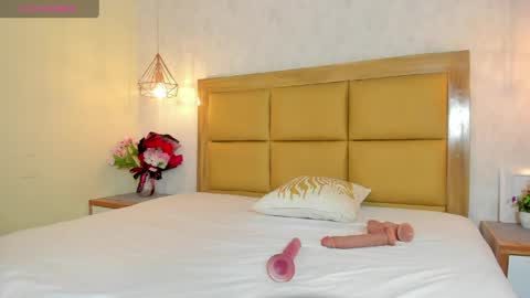    online show from 04/18/26, 07:58