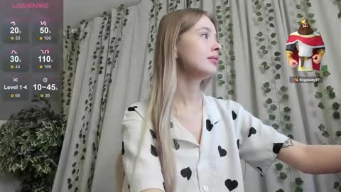 Snapshot of mell_milles chatting on 09/09/25, 04:06 mell milles online show from 09/09/25, 04:06