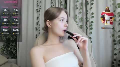 Snapshot of mell_milles chatting on 11/02/25, 02:30 mell milles online show from 11/02/25, 02:30