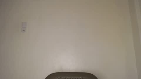 Snapshot of mellanin_pretty_ chatting on 12/12/24, 01:43 . online show from 12/12/24, 01:43