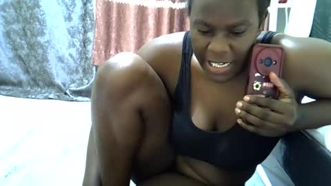 Snapshot of mellanine_ebony chatting on 06/24/26, 07:51 mellanine_ebony online show from 06/24/26, 07:51