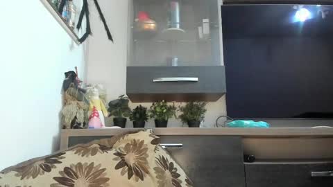 MellyMell  online show from 02/25/25, 02:25