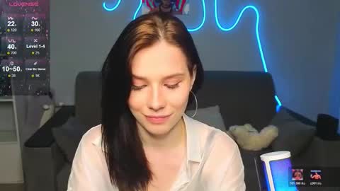 mellhyees online show from 03/14/26, 06:02