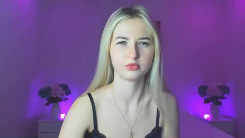 Mellina online show from 02/18/25, 09:42