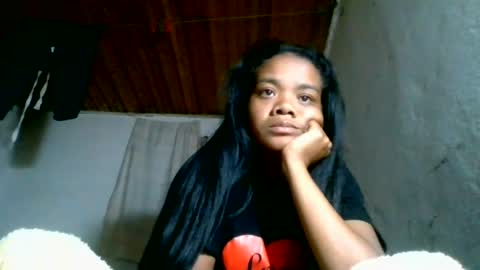 Snapshot of mellinah430167 chatting on 07/21/26, 11:45 mellinah430167 online show from 07/21/26, 11:45