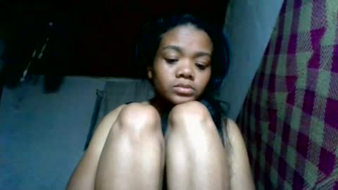 Snapshot of mellinah430167 chatting on 07/23/26, 01:42 mellinah430167 online show from 07/23/26, 01:42