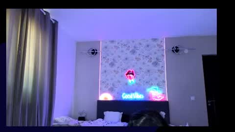 Snapshot of mellisaangel chatting on 06/18/26, 07:52 MellisaAngel online show from 06/18/26, 07:52
