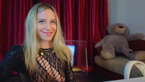 Snapshot of mellisakim chatting on 07/01/26, 03:08 Mellisa online show from 07/01/26, 03:08
