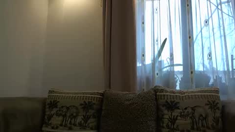 Melly online show from 03/23/26, 07:23