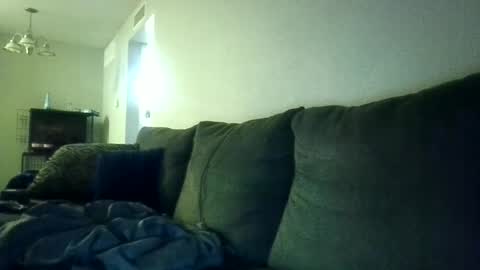 Snapshot of melmel262626 chatting on 01/08/25, 11:43 melmel262626 online show from 01/08/25, 11:43