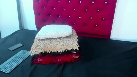 Melody online show from 01/17/26, 11:48