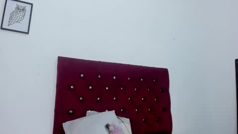 Melody online show from 04/21/26, 11:49