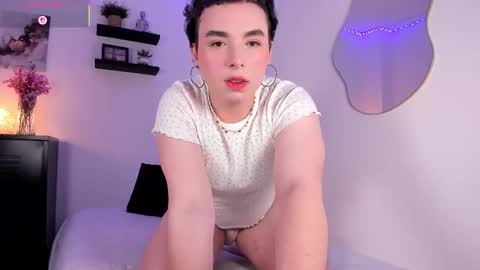 Meloddy online show from 03/10/25, 01:21