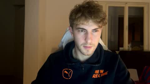 Snapshot of melodicass chatting on 12/04/24, 03:26 Melodicass online show from 12/04/24, 03:26