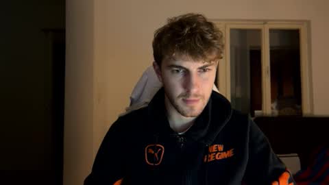 Snapshot of melodicass chatting on 12/07/24, 08:38 Melodicass online show from 12/07/24, 08:38