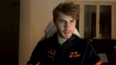 Snapshot of melodicass chatting on 12/13/24, 03:38 Melodicass online show from 12/13/24, 03:38