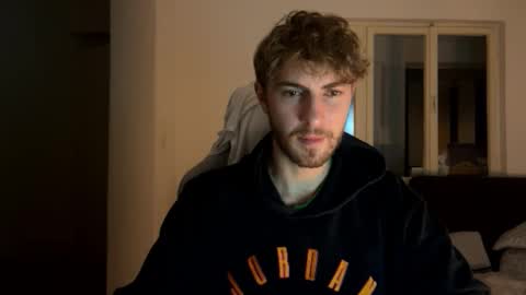 Snapshot of melodicass chatting on 12/20/24, 02:41 Melodicass online show from 12/20/24, 02:41