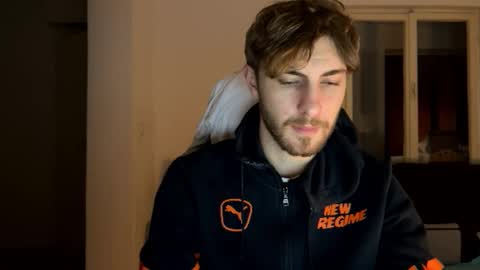 Snapshot of melodicass chatting on 12/21/24, 10:40 Melodicass online show from 12/21/24, 10:40