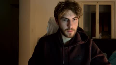 Snapshot of melodicass chatting on 12/27/24, 01:53 Melodicass online show from 12/27/24, 01:53