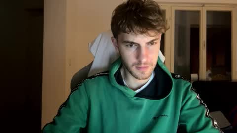 Snapshot of melodicass chatting on 01/10/25, 01:10 Melodicass online show from 01/10/25, 01:10