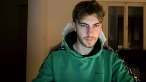 Snapshot of melodicass chatting on 01/12/25, 11:58 Melodicass online show from 01/12/25, 11:58