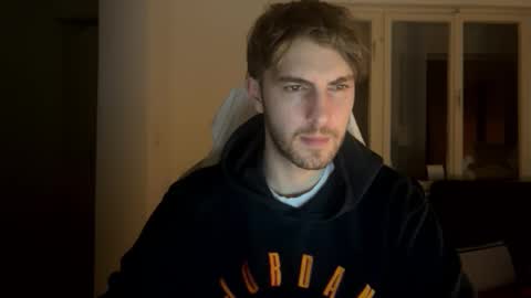 Snapshot of melodicass chatting on 01/16/25, 01:37 Melodicass online show from 01/16/25, 01:37