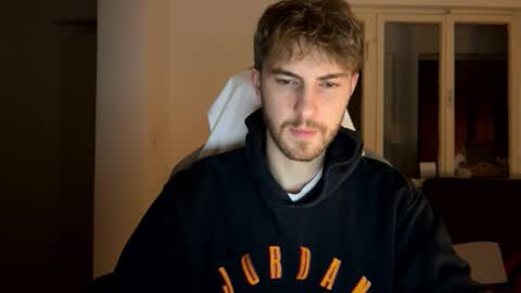 Snapshot of melodicass chatting on 01/21/25, 11:02 Melodicass online show from 01/21/25, 11:02