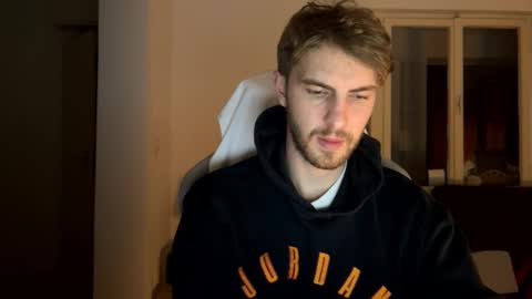 Snapshot of melodicass chatting on 01/22/25, 05:05 Melodicass online show from 01/22/25, 05:05