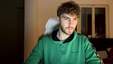 Snapshot of melodicass chatting on 01/22/25, 09:43 Melodicass online show from 01/22/25, 09:43