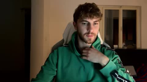 Snapshot of melodicass chatting on 01/25/25, 12:59 Melodicass online show from 01/25/25, 12:59