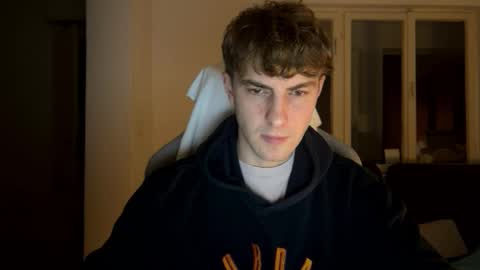 Snapshot of melodicass chatting on 01/29/25, 10:11 Melodicass online show from 01/29/25, 10:11