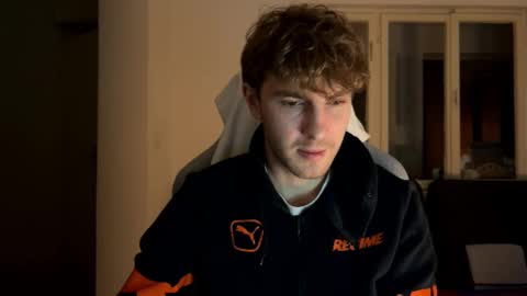 Snapshot of melodicass chatting on 02/03/25, 11:47 Melodicass online show from 02/03/25, 11:47