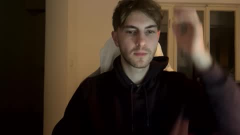 Snapshot of melodicass chatting on 02/08/25, 01:54 Melodicass online show from 02/08/25, 01:54