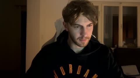 Snapshot of melodicass chatting on 02/19/25, 12:03 Melodicass online show from 02/19/25, 12:03