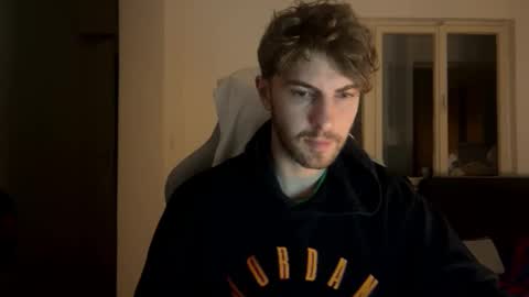 Snapshot of melodicass chatting on 02/21/25, 01:00 Melodicass online show from 02/21/25, 01:00