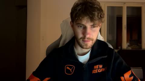 Snapshot of melodicass chatting on 02/22/25, 02:06 Melodicass online show from 02/22/25, 02:06