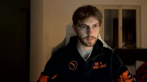 Snapshot of melodicass chatting on 02/27/25, 12:32 Melodicass online show from 02/27/25, 12:32