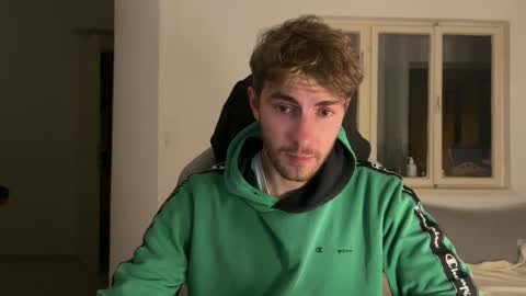 Snapshot of melodicass chatting on 10/21/25, 11:27 Melodicass online show from 10/21/25, 11:27