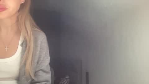 Melodie online show from 10/14/25, 03:24